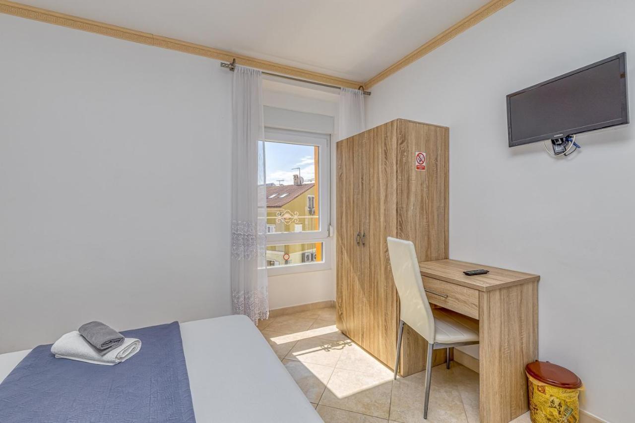 Rooms On Liberty Square Πόρετς Εξωτερικό φωτογραφία