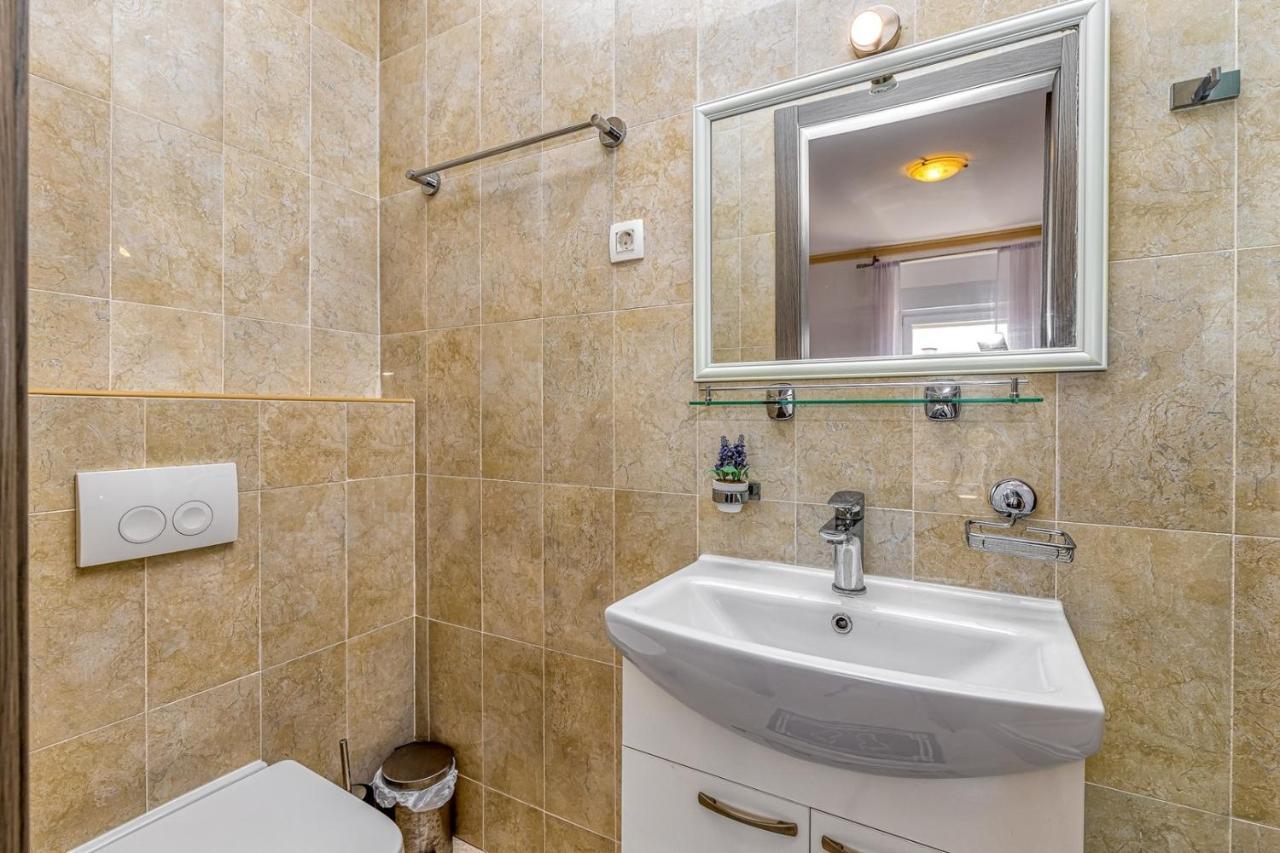 Rooms On Liberty Square Πόρετς Εξωτερικό φωτογραφία